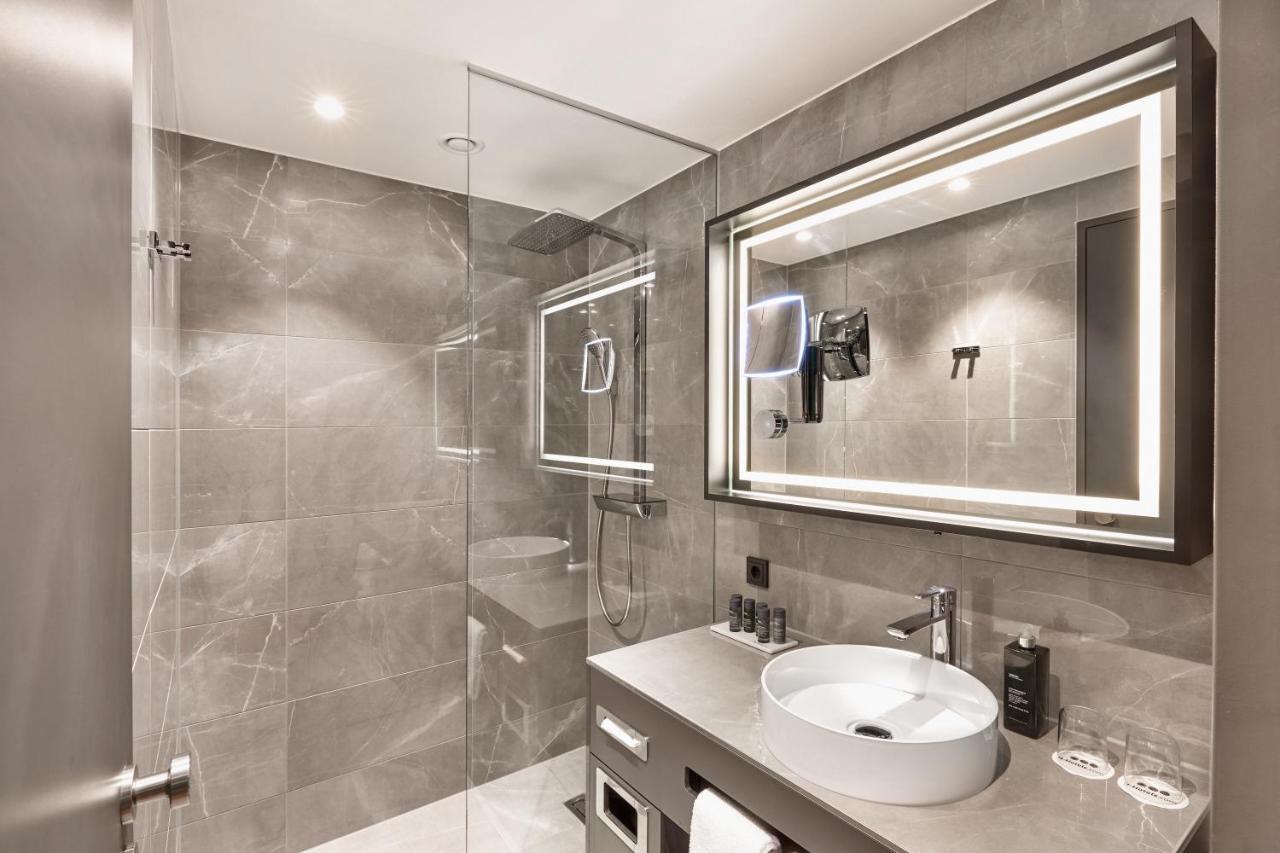 Hyperion Hotel Leipzig Exterior photo Bathroom